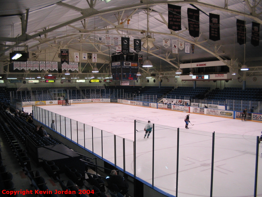 Niagara Falls Memorial Arena